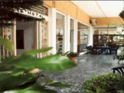 Ilis Hotel Olimpia Exterior foto
