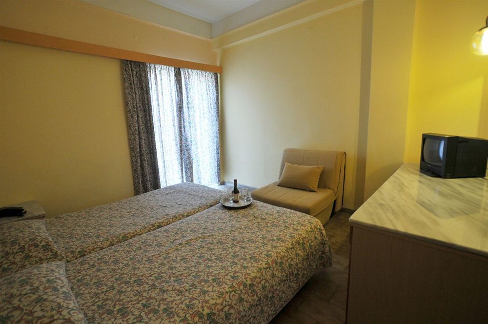 Ilis Hotel Olimpia Exterior foto